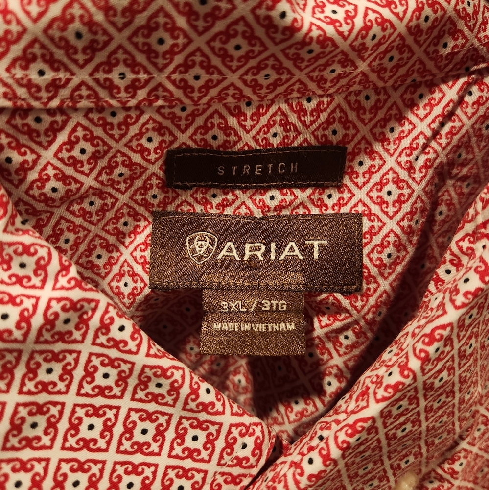 Ariat Red Casual Button Down Shirt with Geometric Pattern